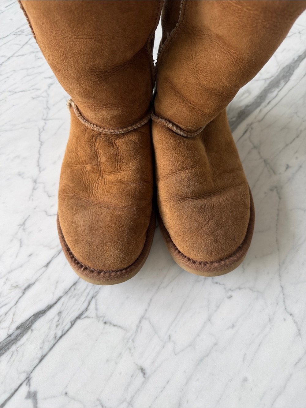 UGG
Classic Tall Boots Chestnut women’s size 8 - Picture 7 of 13